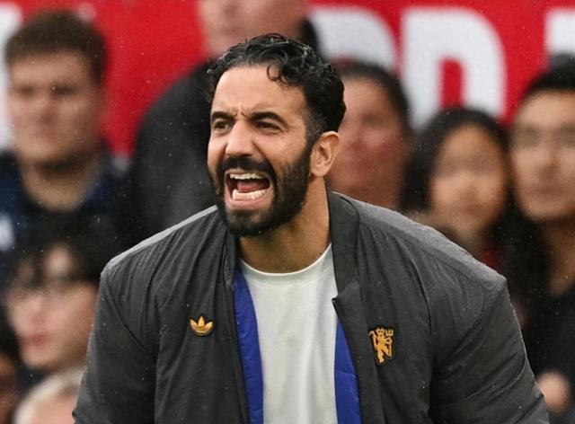 凯时KB88-5大刺头全部离队!曼联主帅坚信:完成重建 周末力拼曼城