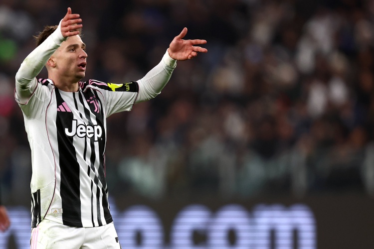 凯时KB88-米体：小孔塞桑内收肌超负荷，能否出战拉齐奥成疑